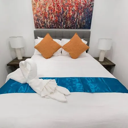 Chick & Fashionable 1 Bedroom Apt Beach Unit # 4 Hollywood Esterno foto